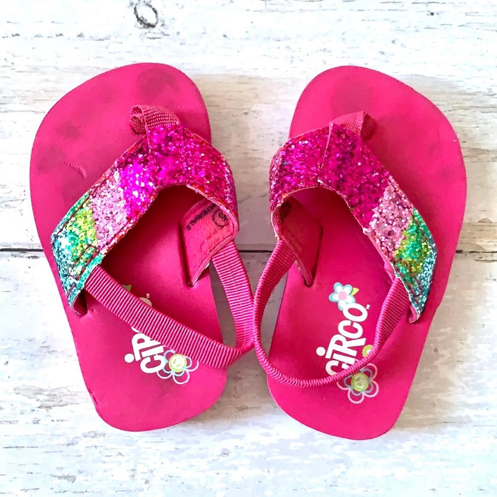 Girls Size 5 Pink Glitter Sandals Flip Flops with Ankle Strap Toddler Shoes
